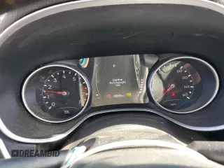 2021 Jeep Compass Latitude z VIN 3C4NJCBB5MT560009, wystawiony jako Copart lot #58405235 z przebiegiem 68 240 mil mil oraz Szkoda całkowita • Salvage title. Historia ofert i sprzedaży dostępna na DreamBid. Obrazek 9.