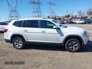 2018 Volkswagen Atlas SE with VIN 1V2LR2CA3JC577302, listed as a IAAI auction lot 41733691 with 66,185 mi miles and . Bid and sale history available at DreamBid. Image 14.