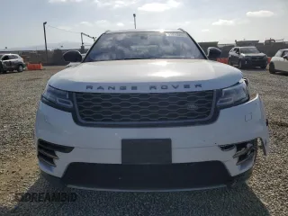 2018 Land Rover Range Rover Velar R-Dynamic SE z VIN SALYL2RX7JA773283, wystawiony jako Copart lot #53915005 z przebiegiem 79 396 mil mil oraz Szkoda całkowita • Salvage title. Historia ofert i sprzedaży dostępna na DreamBid. Obrazek 5.
