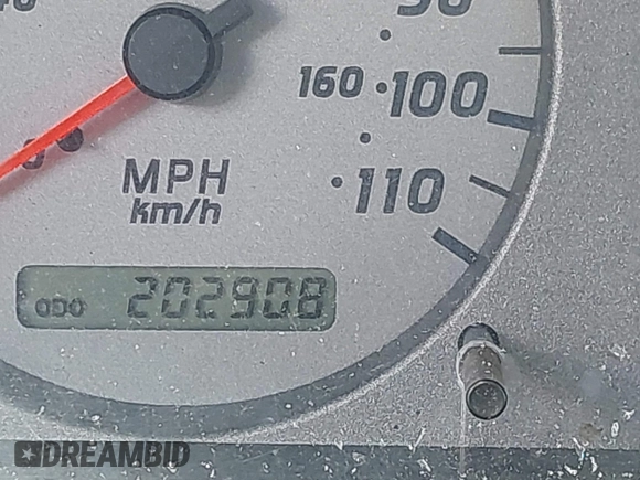 2001 Nissan Xterra XE z VIN 5N1ED28Y51C571544, wystawiony jako IAAI lot #42369137 z przebiegiem 202 908 mil mil oraz . Historia ofert i sprzedaży dostępna na DreamBid. Obrazek 16.