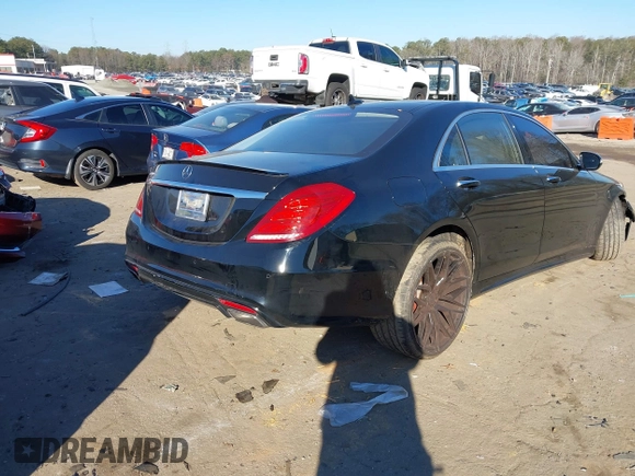2015 Mercedes-Benz S-Class S 550 with VIN WDDUG8CB0FA077923, listed as a IAAI auction lot 41337033 with 121,957 mi miles. Bid and sale history available at carsss.com. Image 4.