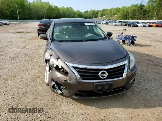 2015 Nissan Altima SV with VIN 1N4AL3AP4FC484843, listed as a Copart auction lot 52483925 with 83,713 mi miles and Salvage Title. Bid and sale history available at DreamBid. Image 11.