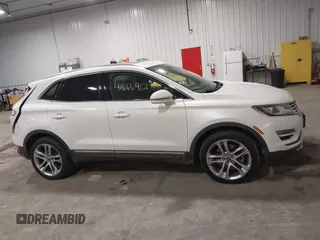 2016 Lincoln MKC Reserve with VIN 5LMTJ3DH2GUJ24052, listed as a IAAI auction lot 41666912 with 62,818 mi miles and . Bid and sale history available at DreamBid. Image 13.