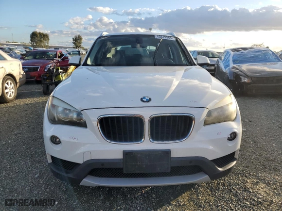 2013 BMW X1 28i with VIN WBAVM1C58DVW44021, listed as a Copart auction lot 45519565 with 131,944 mi miles and Salvage Title. Bid and sale history available at carsss.com. Image 5.