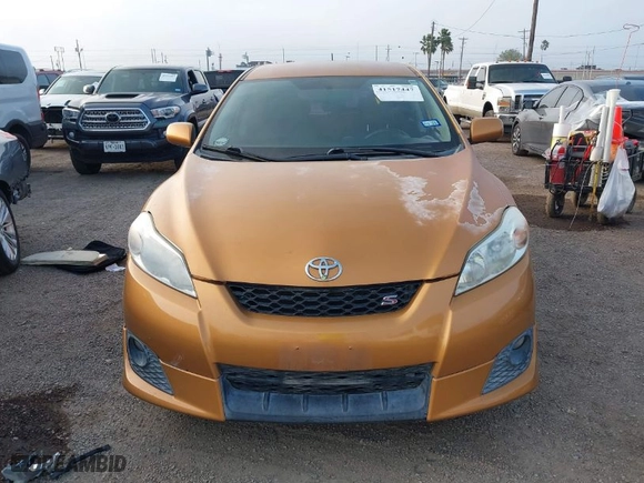2010 Toyota Matrix S with VIN 2T1KE4EE3AC039873, listed as a IAAI auction lot 41517447 with 97,833 mi miles. Bid and sale history available at carsss.com. Image 12.
