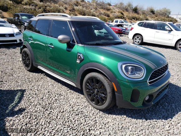 2021 MINI Countryman Cooper S with VIN WMZ83BR09M3N14684, listed as a Copart auction lot 68949604 with 34,795 mi miles and Salvage Title. Bid and sale history available at carsss.com. Image 4.