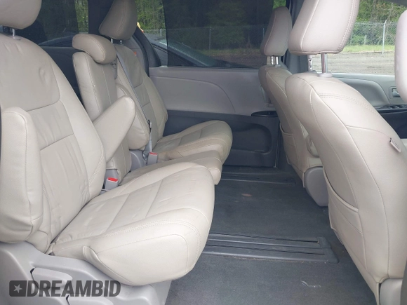2019 Toyota Sienna LE Auto Access Seat с VIN 5TDKZ3DC0KS980821, выставлен на аукционе IAAI как лот 42000422 с пробегом 89 046 миль миль и . История ставок и продаж доступна на DreamBid. Изображение 8.