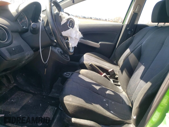 2011 Mazda 2 Sport z VIN JM1DE1HY3B0124995, wystawiony jako Copart lot #54539465 z przebiegiem 152 842 mil mil oraz Nie do naprawy • Non repairable. Historia ofert i sprzedaży dostępna na DreamBid. Obrazek 7.
