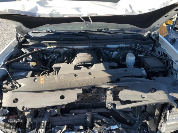 2018 GMC Sierra 1500 Denali z VIN 3GTU2PEJ0JG128872, wystawiony jako Copart lot #42257025 z przebiegiem 110 182 mil mil oraz Szkoda całkowita • Salvage title. Historia ofert i sprzedaży dostępna na DreamBid. Obrazek 13.