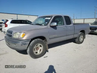2001 Toyota Tundra SR5 with VIN 5TBRN34181S180803, listed as a Copart auction lot 76318474 with 312,250 mi miles and Clean Title. Bid and sale history available at DreamBid. Image 1.