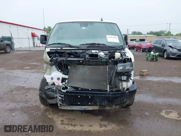 2024 Chevrolet Express Cargo with VIN 1GCWGAFP0R1250412, listed as a IAAI auction lot 42251682 with 9,199 mi miles and . Bid and sale history available at DreamBid. Image 13.