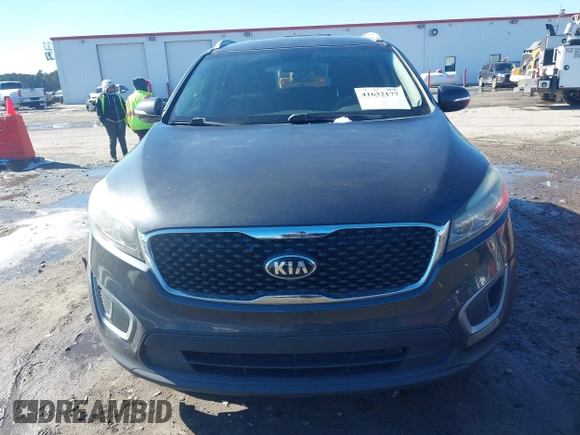 2016 Kia Sorento LX with VIN 5XYPG4A3XGG168713, listed as a IAAI auction lot 41632177 with 108,516 mi miles. Bid and sale history available at carsss.com. Image 12.