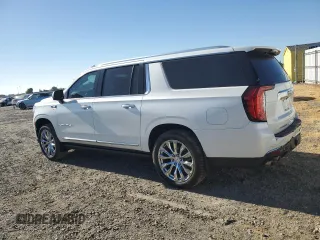 2021 GMC Yukon XL Denali with VIN 1GKS2JKL3MR178037, listed as a Copart auction lot 70825784 with 61,966 mi miles and Salvage Title. Bid and sale history available at carsss.com. Image 2.