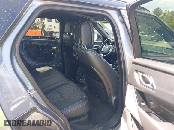 2020 Land Rover Range Rover Velar z VIN SALYU2EE1LA258140, wystawiony jako IAAI lot #42326439 z przebiegiem 61 827 mil mil oraz . Historia ofert i sprzedaży dostępna na DreamBid. Obrazek 8.