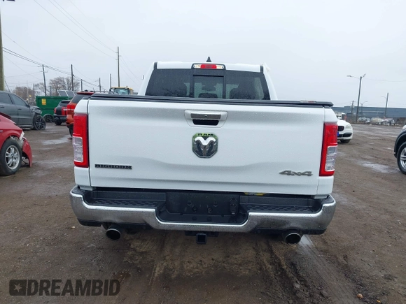 2019 Ram 1500 Big Horn z VIN 1C6SRFFT9KN644984, wystawiony jako IAAI lot #41849314 z przebiegiem 144 812 mil mil oraz . Historia ofert i sprzedaży dostępna na DreamBid. Obrazek 16.