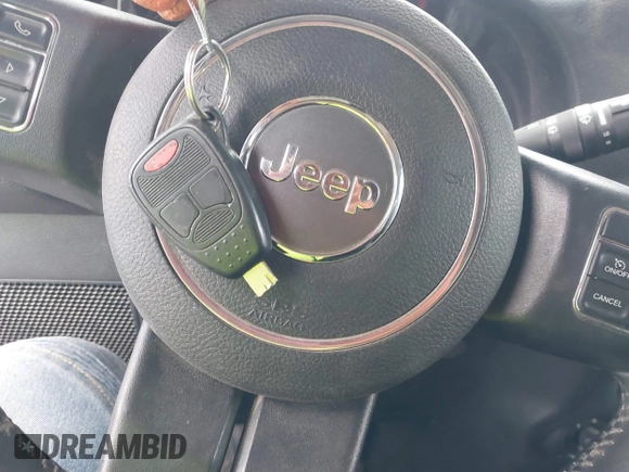 2014 Jeep Wrangler Sport с VIN 1C4AJWAG2EL209228, выставлен на аукционе IAAI как лот 41834285 с пробегом 194 331 миль миль и . История ставок и продаж доступна на DreamBid. Изображение 11.