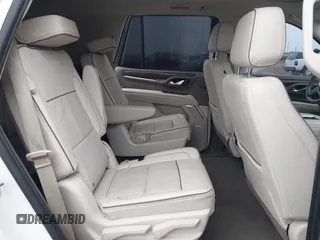 2021 GMC Yukon Denali with VIN 1GKS2DKL0MR178210, listed as a IAAI auction lot 41934532 with 91,785 mi miles. Bid and sale history available at carsss.com. Image 8.