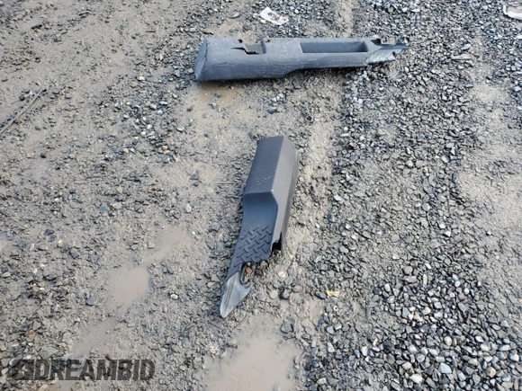 2013 Jeep Wrangler Rubicon с VIN 1C4HJWCG8DL520639, выставлен на аукционе Copart как лот 42458815 с пробегом 37 934 миль миль и Списание • Salvage title. История ставок и продаж доступна на DreamBid. Изображение 13.
