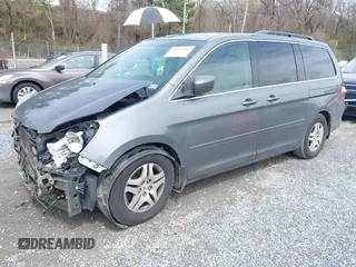 2007 Honda Odyssey EX-L with VIN 5FNRL38797B093792, listed as a IAAI auction lot 41842930 with 252,552 mi miles. Bid and sale history available at carsss.com. Image 2.
