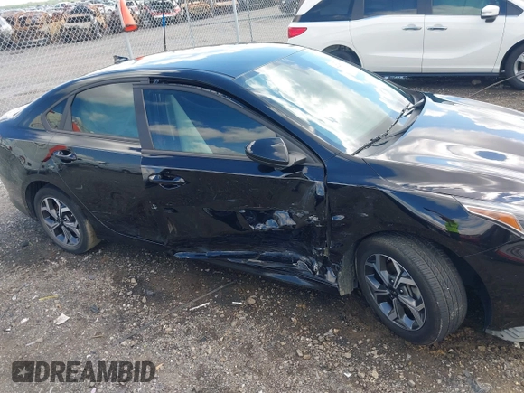 2021 Kia Forte LXS с VIN 3KPF24AD9ME264604, выставлен на аукционе IAAI как лот 42209307 с пробегом 95 934 миль миль и . История ставок и продаж доступна на DreamBid. Изображение 17.