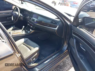 2012 BMW 5 Series 528i xDrive with VIN WBAXH5C58CDW03798, listed as a IAAI auction lot 42011933 with 115,508 mi miles and . Bid and sale history available at DreamBid. Image 5.