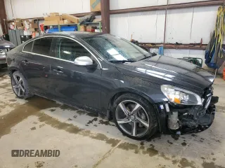2012 Volvo S60 T6 z VIN YV1902FH9C2102416, wystawiony jako Copart lot #57523275 z przebiegiem 92 711 mil mil oraz Szkoda całkowita • Salvage title. Historia ofert i sprzedaży dostępna na DreamBid. Obrazek 4.