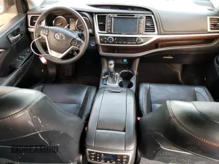 2015 Toyota Highlander Hybrid Limited with VIN 5TDDCRFH8FS011022, listed as a Copart auction lot 79626973 with 106,992 mi miles. Bid and sale history available at carsss.com. Image 8.