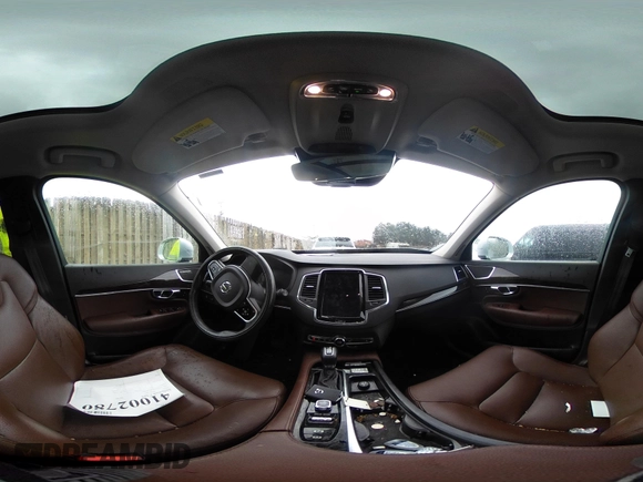 2019 Volvo XC90 Momentum with VIN YV4A22PK4K1487960, listed as a IAAI auction lot 41002780 with 65,121 mi miles. Bid and sale history available at carsss.com. Image 18.