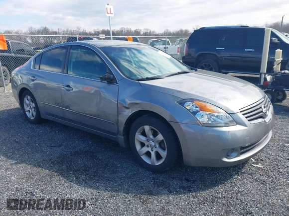 2009 Nissan Altima 2.5 S with VIN 1N4AL21E69N412530, listed as a IAAI auction lot 41887766 with 240,523 mi miles. Bid and sale history available at carsss.com. Image 1.
