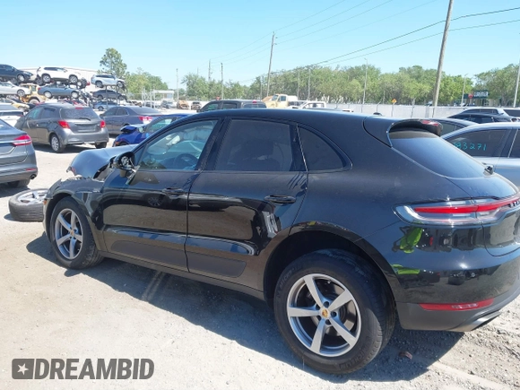 2019 Porsche Macan z VIN WP1AA2A58KLB00807, wystawiony jako IAAI lot #41893729 z przebiegiem 73 808 mil mil oraz . Historia ofert i sprzedaży dostępna na DreamBid. Obrazek 14.
