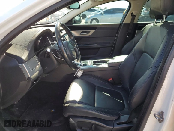2017 Jaguar XF 35t Premium with VIN SAJBD4BV1HCY27126, listed as a Copart auction lot 71545964 with 73,029 mi miles and Salvage Title. Bid and sale history available at carsss.com. Image 7.