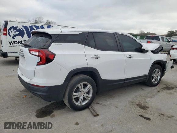 2022 GMC Terrain SLE with VIN 3GKALMEV7NL146692, listed as a Copart auction lot 44558525 with 149,879 mi miles and Clean Title. Bid and sale history available at carsss.com. Image 3.