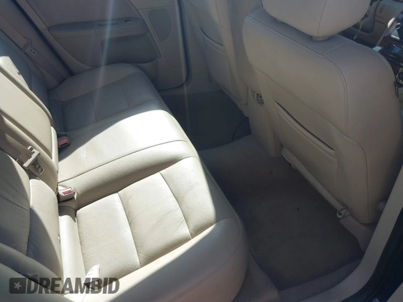 2005 Ford Five Hundred Limited z VIN 1FAHP28165G152683, wystawiony jako IAAI lot #41645455 z przebiegiem 88 622 mil mil oraz . Historia ofert i sprzedaży dostępna na DreamBid. Obrazek 8.