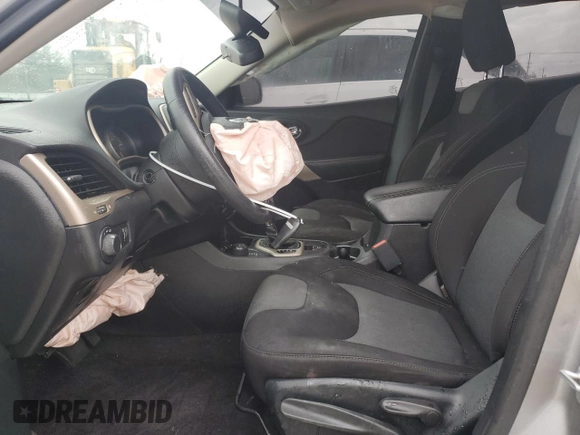 2017 Jeep Cherokee Sport with VIN 1C4PJMAB1HW578068, listed as a Copart auction lot 42719785 with 193,278 mi miles and Non Repairable. Bid and sale history available at carsss.com. Image 7.
