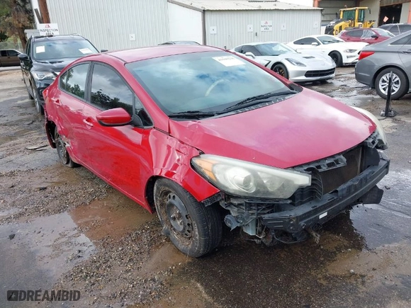 2016 Kia Forte LX with VIN KNAFK4A62G5586435, listed as a IAAI auction lot 41590238 with 130,479 mi miles. Bid and sale history available at carsss.com. Image 1.