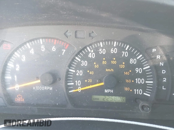 2004 Toyota Tundra SR5 with VIN 5TBDT44134S442463, listed as a IAAI auction lot 42058891 with 225,806 mi miles and . Bid and sale history available at DreamBid. Image 7.
