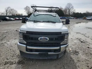 2022 Ford F-250 XL with VIN 1FT7W2BN9NEC47769, listed as a Copart auction lot 50178995 with 117,560 mi miles and Clean title. Bid and sale history available at DreamBid. Image 5.