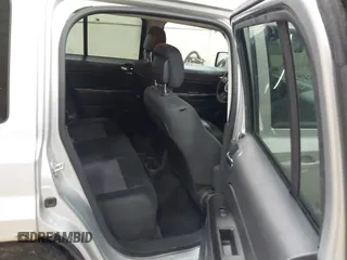 2013 Jeep Patriot Sport z VIN 1C4NJRBBXDD263102, wystawiony jako IAAI lot #42082219 z przebiegiem 102 744 mil mil oraz . Historia ofert i sprzedaży dostępna na DreamBid. Obrazek 8.