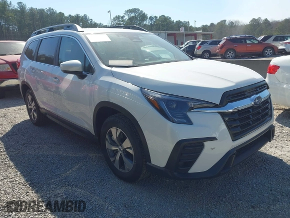 2025 Subaru Ascent Premium z VIN 4S4WMADD1S3405704, wystawiony jako IAAI lot #41772868 z przebiegiem 2 999 mil mil oraz . Historia ofert i sprzedaży dostępna na DreamBid. Obrazek 1.