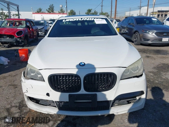 2014 BMW 7 Series 750i с VIN WBAYA8C58ED228444, выставлен на аукционе IAAI как лот 41665037 с пробегом 165 663 миль миль и . История ставок и продаж доступна на DreamBid. Изображение 12.