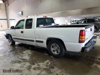 1999 Chevrolet Silverado 1500 LS with VIN 2GCEC19T7X1198025, listed as a Copart auction lot 45314655 with 161,724 mi miles and Salvage Title. Bid and sale history available at carsss.com. Image 2.