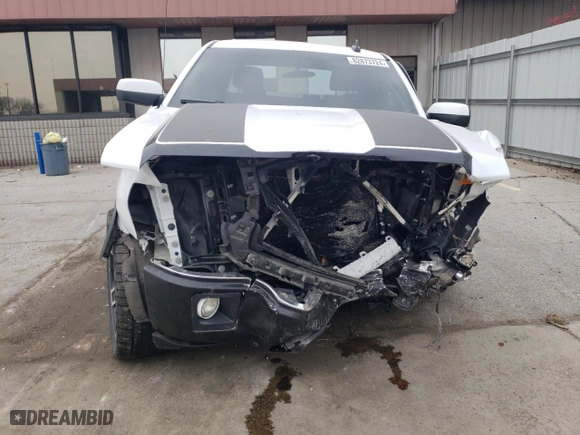 2015 GMC Sierra 1500 SLE with VIN 3GTU2UEC8FG373524, listed as a Copart auction lot 82873724 with 0 mi miles and Clean Title. Bid and sale history available at carsss.com. Image 5.