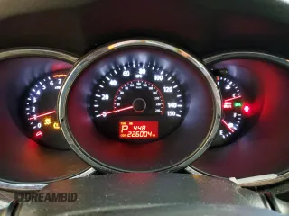 2013 Kia Sorento EX with VIN 5XYKU3A61DG330313, listed as a Copart auction lot 63242405 with 226,004 mi miles and Salvage title. Bid and sale history available at DreamBid. Image 9.