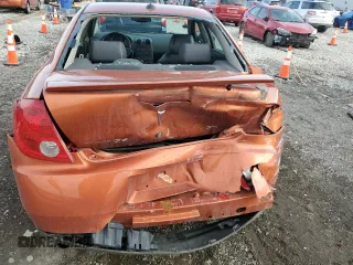 2005 Pontiac G6 GT with VIN 1G2ZH548154173379, listed as a Copart auction lot 86245824 with 133,367 mi miles and Salvage Title. Bid and sale history available at carsss.com. Image 6.