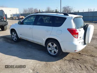 2007 Toyota RAV4 Sport with VIN JTMBK32V275029400, listed as a IAAI auction lot 41783215 with 187,831 mi miles. Bid and sale history available at carsss.com. Image 3.