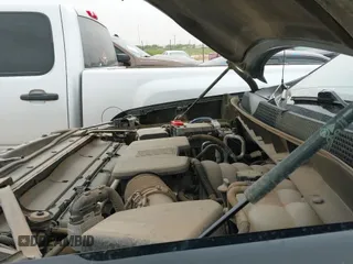 2020 Chevrolet Silverado 1500 LT Trail Boss with VIN 3GCPYFEL9LG409966, listed as a IAAI auction lot 41976971 with 61,929 mi miles and . Bid and sale history available at DreamBid. Image 18.