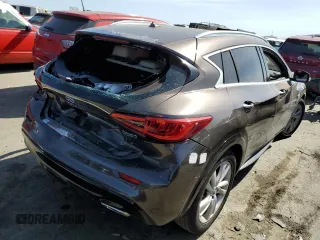 2018 Infiniti QX30 ESSENTIAL with VIN SJKCH5CP2JA045039, listed as a Copart auction lot 52926694 with 40,618 mi miles. Bid and sale history available at carsss.com. Image 3.