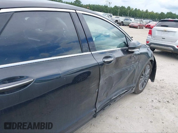 2015 Lincoln MKZ Hybrid with VIN 3LN6L2LU6FR626572, listed as a IAAI auction lot 38101589 with 151,492 mi miles and . Bid and sale history available at DreamBid. Image 6.