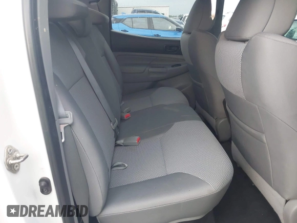 2015 Toyota Tacoma with VIN 5TFLU4EN9FX117007, listed as a IAAI auction lot 42358678 with 158,105 mi miles and . Bid and sale history available at DreamBid. Image 8.