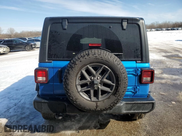 2024 Jeep Wrangler Willys with VIN 1C4PJXDNXRW123485, listed as a Copart auction lot 45659125 with 25,111 mi miles and Salvage title. Bid and sale history available at DreamBid. Image 6.